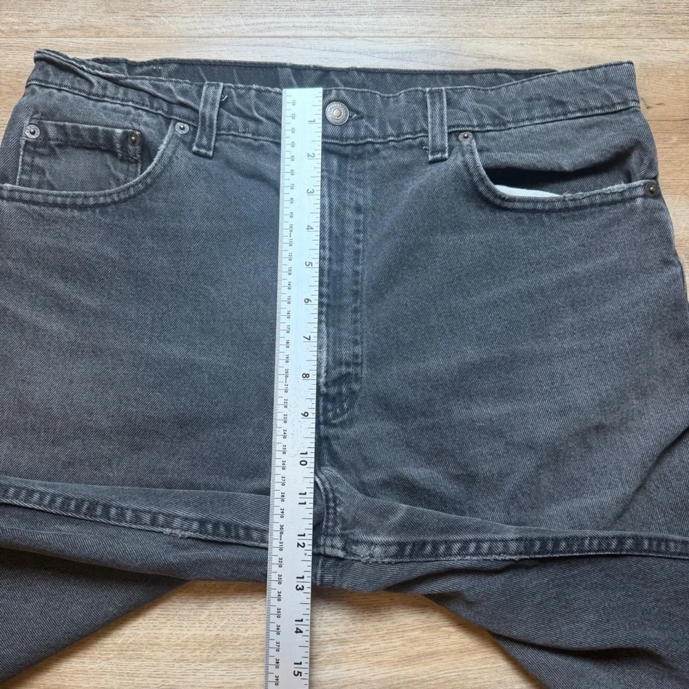 Vintage Levis 550 Cut Off Denim Shorts Mens 34 Black Relaxed Fit Distressed 90s